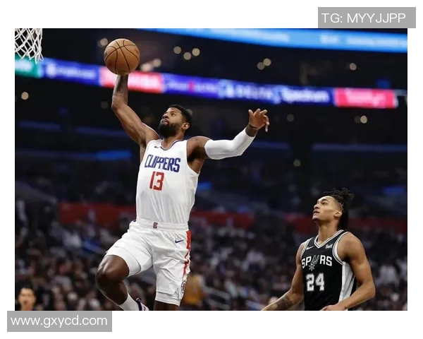 2019年快船与马刺激战回顾：一场精彩绝伦的NBA对决与历史瞬间