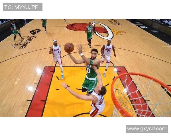 2020年NBA东部决赛热火对凯尔特人精彩回顾与赛季分析