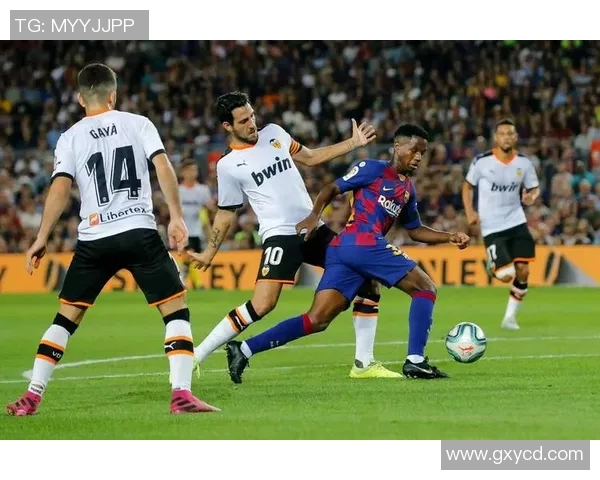 WNBA总决赛山猫对决火花巅峰对决引发球迷热议与期待 WNBA总决赛山猫对决火花巅峰对决引发球迷热议与期待